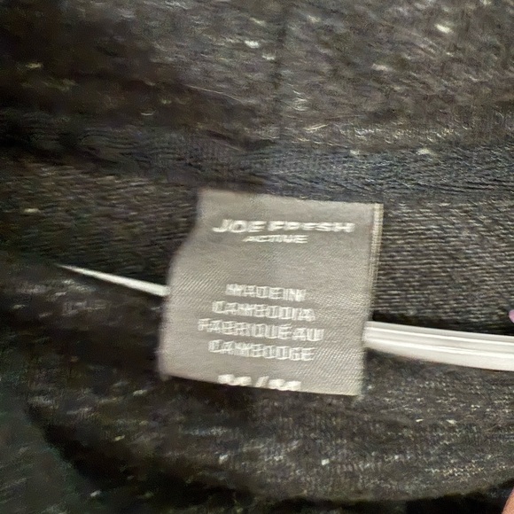 Cozy Black Sweater women’s Medium - Picture 3 of 3